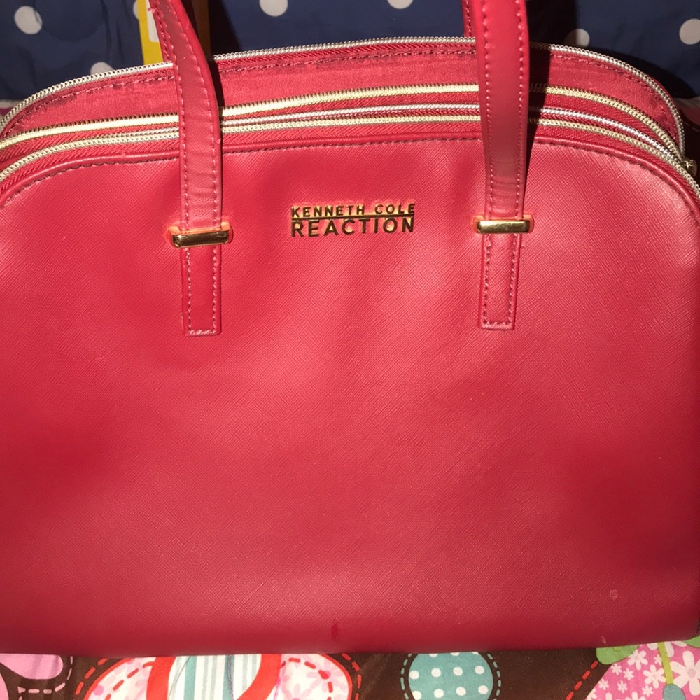 Kenneth Cole bag
